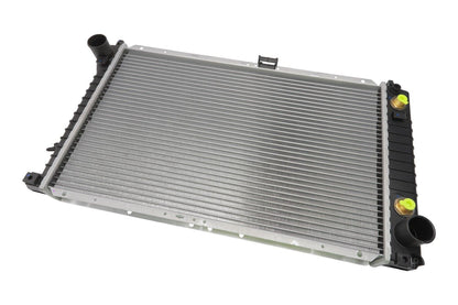 BOGAP Premium Radiator for engine cooling B4210204