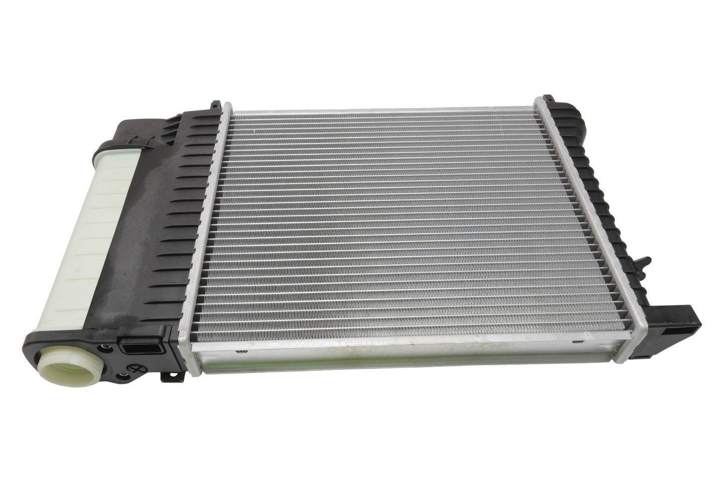 BOGAP Premium Radiator for engine cooling B4210207