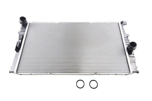 BOGAP Premium Radiator for engine cooling B4210215