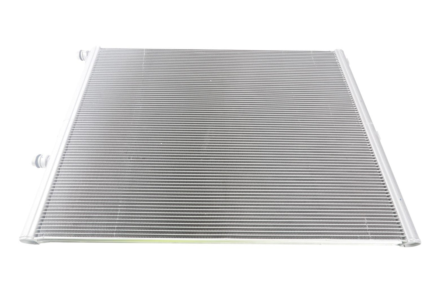 BOGAP Premium Radiator for engine cooling B4210234