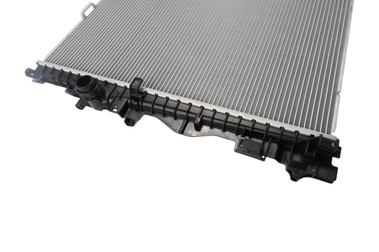 BOGAP Premium Radiator for engine cooling B4210238