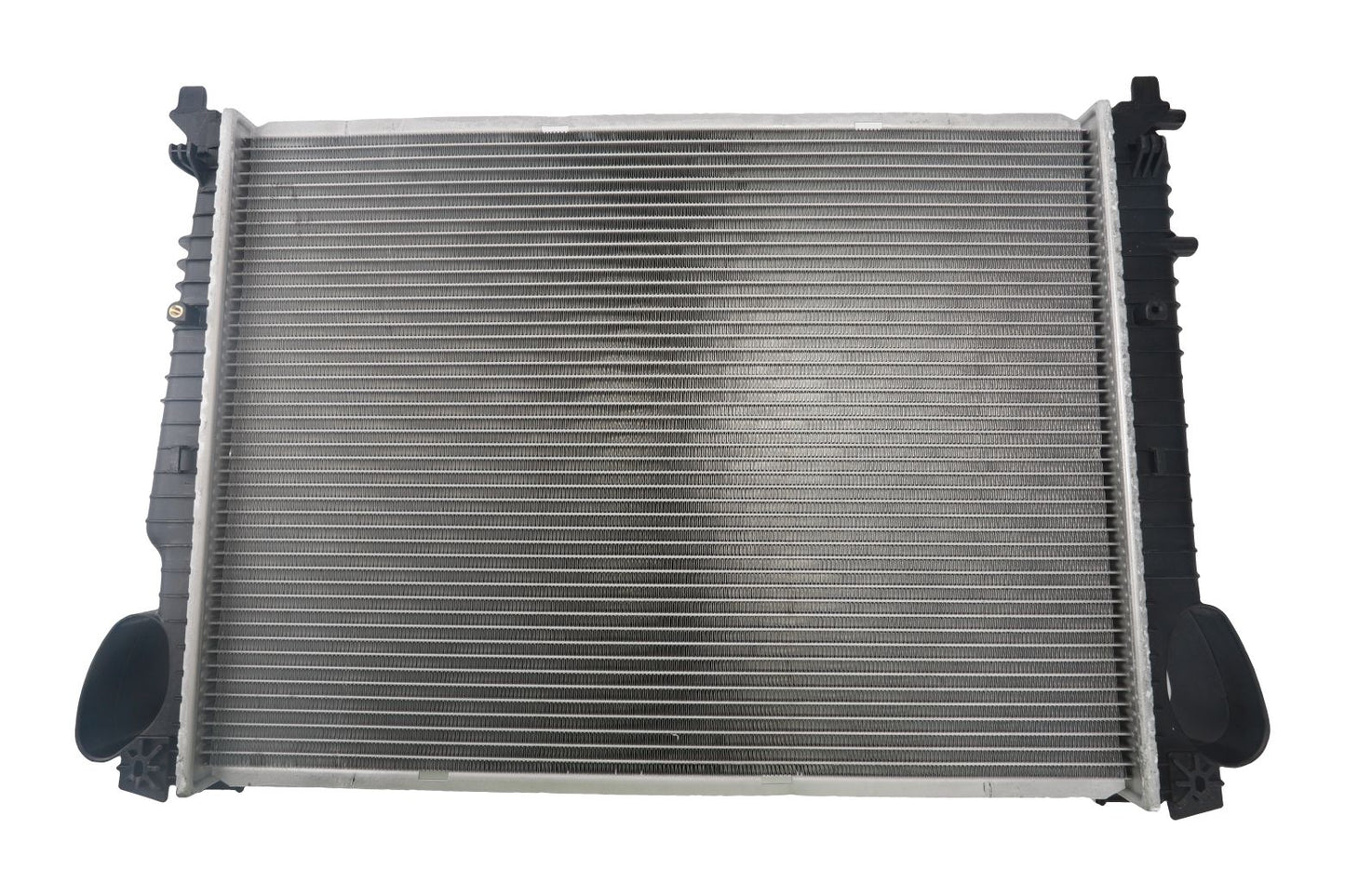 BOGAP Premium Radiator for engine cooling C4210103