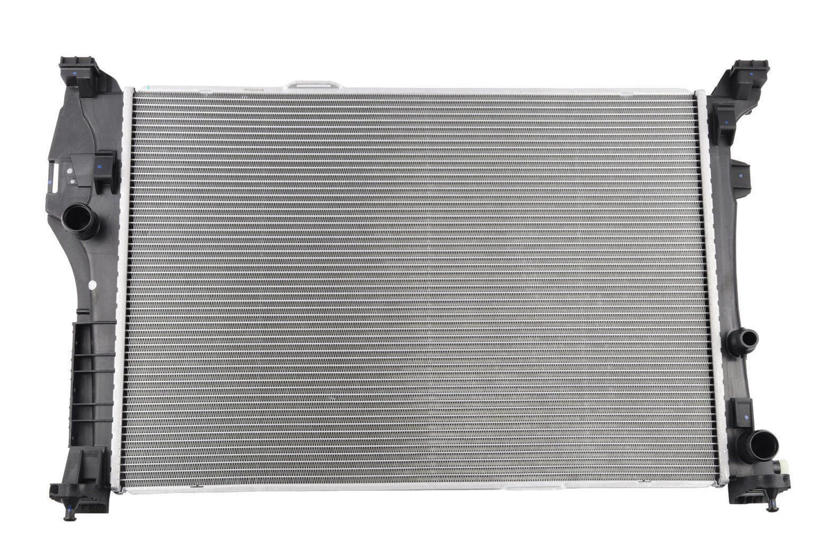 BOGAP Premium Radiator for engine cooling C4210119