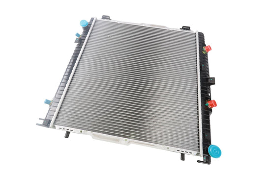 BOGAP Premium Radiator for engine cooling C4210121