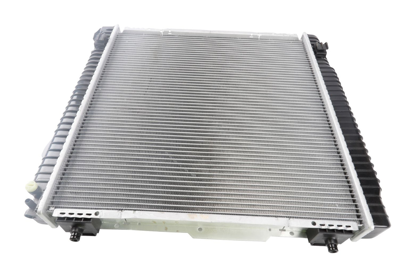 BOGAP Premium Radiator for engine cooling C4210121