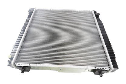 BOGAP Premium Radiator for engine cooling C4210121