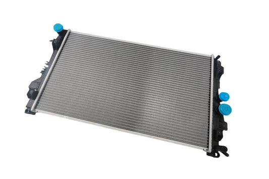 BOGAP Premium Radiator for engine cooling C4210122