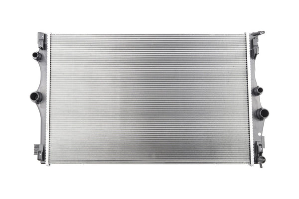 BOGAP Premium Radiator for engine cooling C4210133