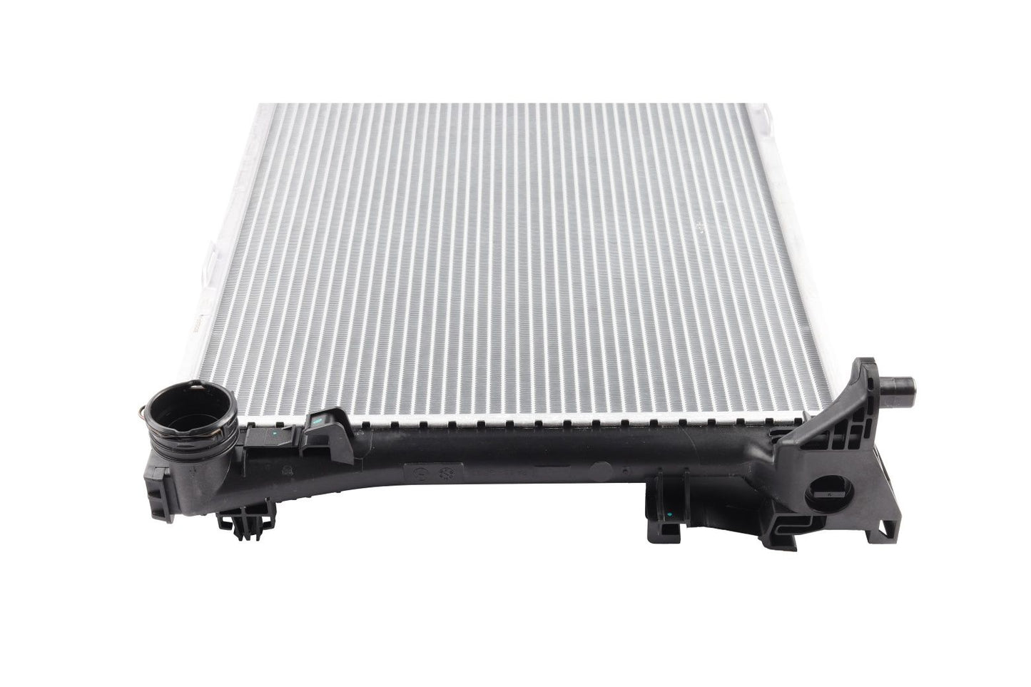 BOGAP Premium Radiator for engine cooling C4210199