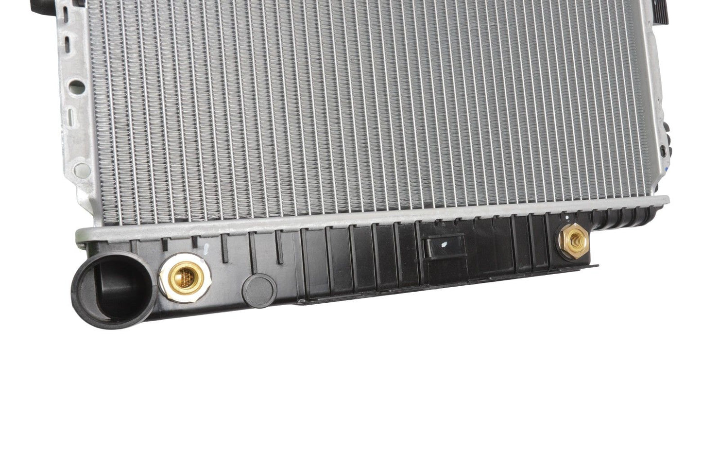 BOGAP Premium Radiator for engine cooling C4210206