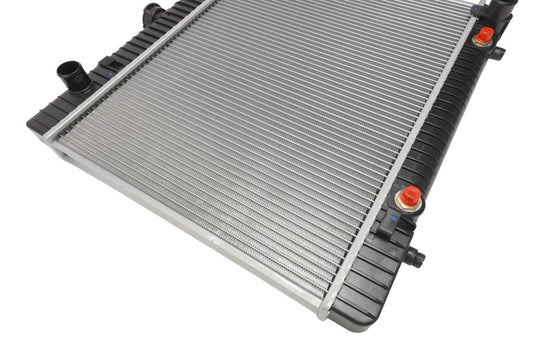 BOGAP Premium Radiator for engine cooling C4210208