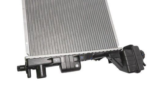 BOGAP Premium Radiator for engine cooling C4210209