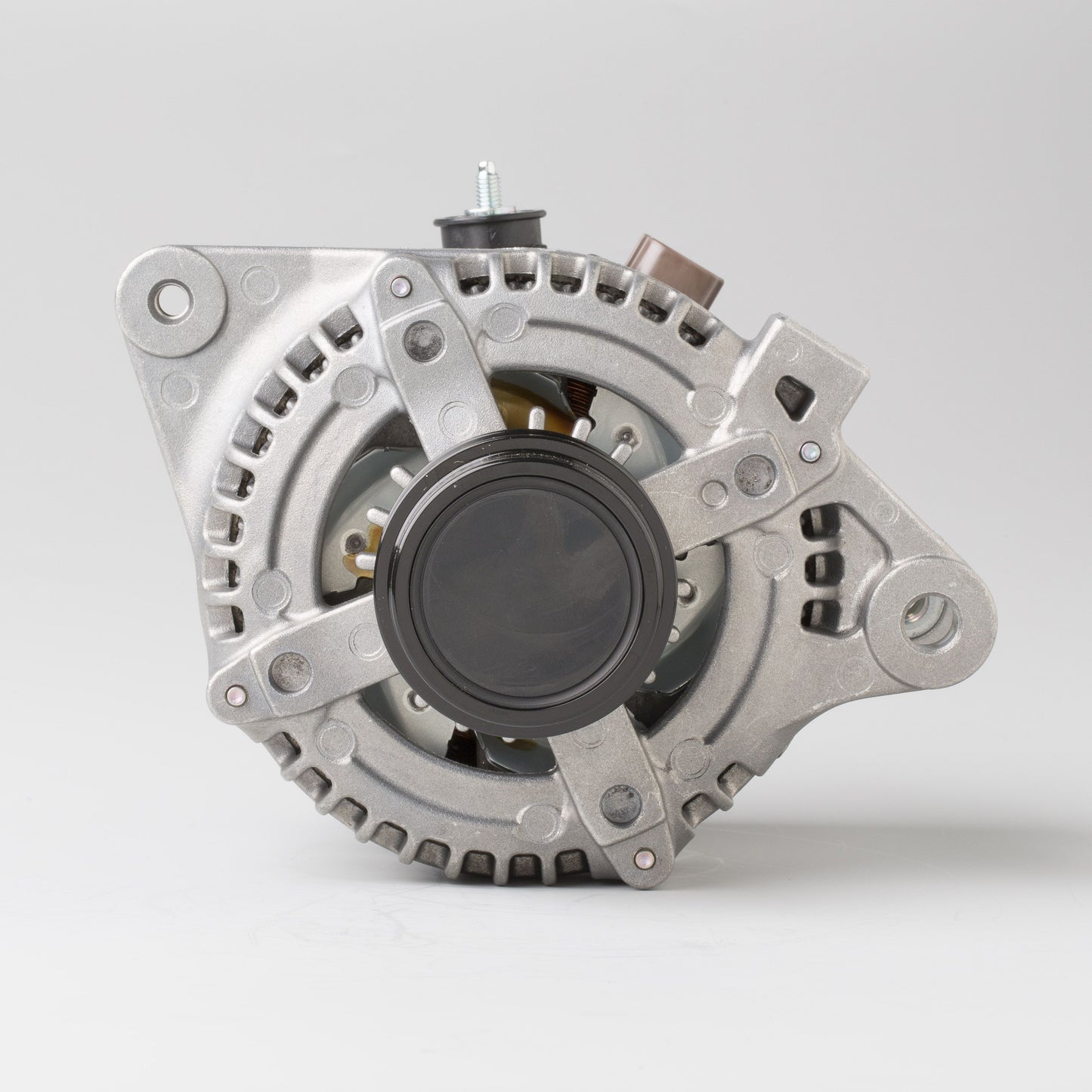 Denso Alternator DAN1011