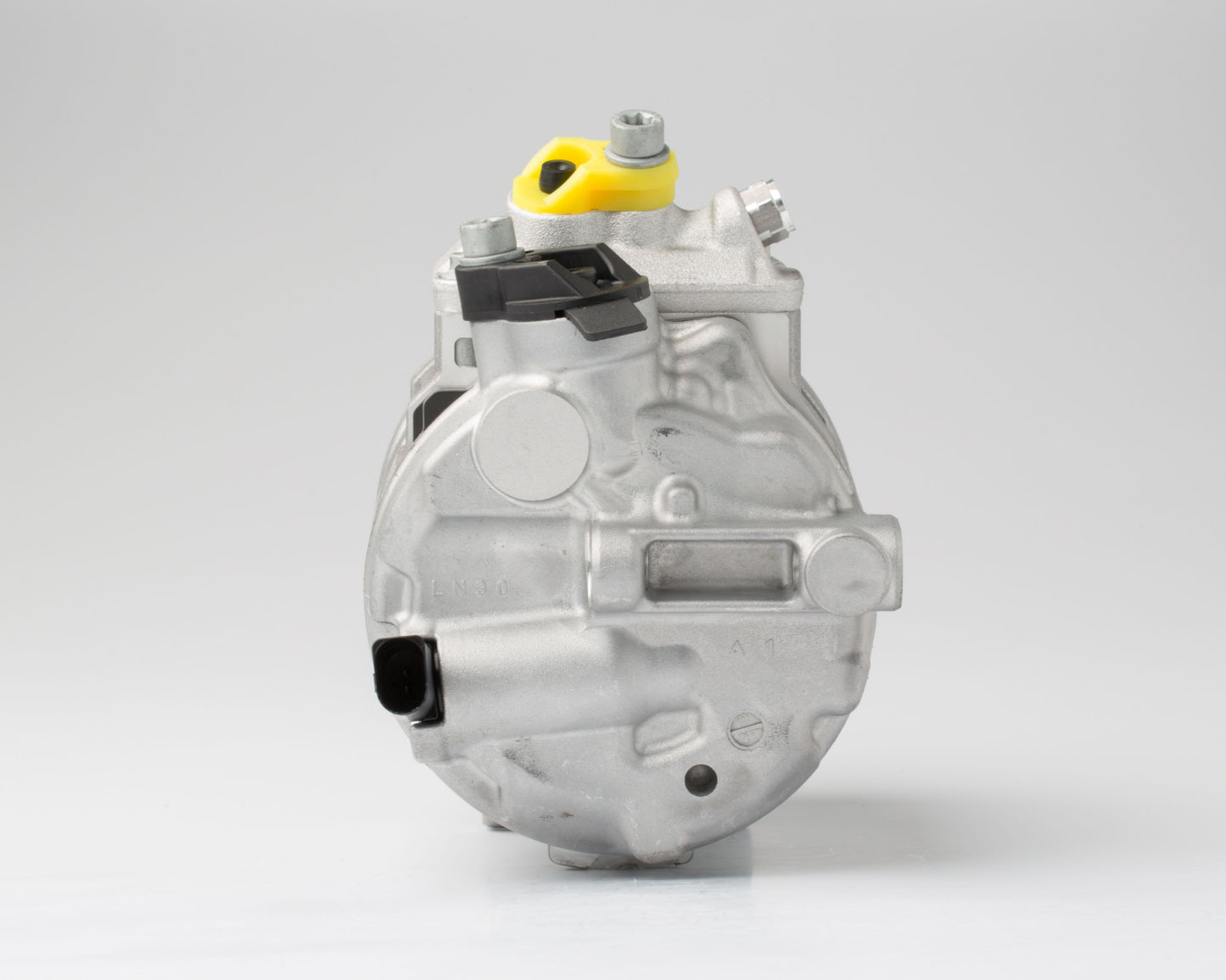 Denso Aircon Compressor DCP32072