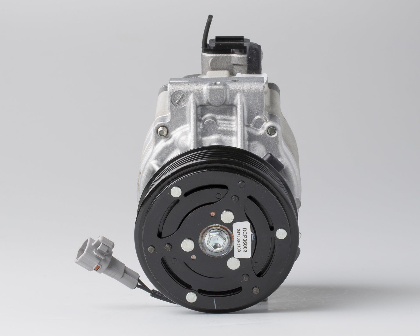 Denso Aircon Compressor DCP36003