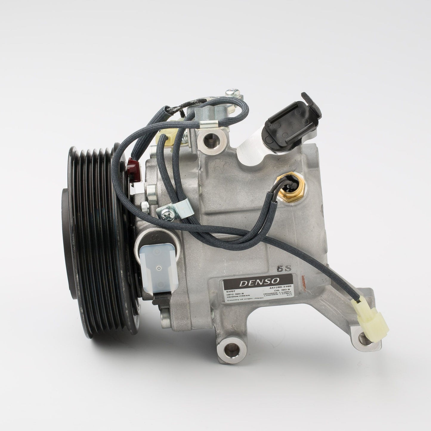 Denso Aircon Compressor DCP99017