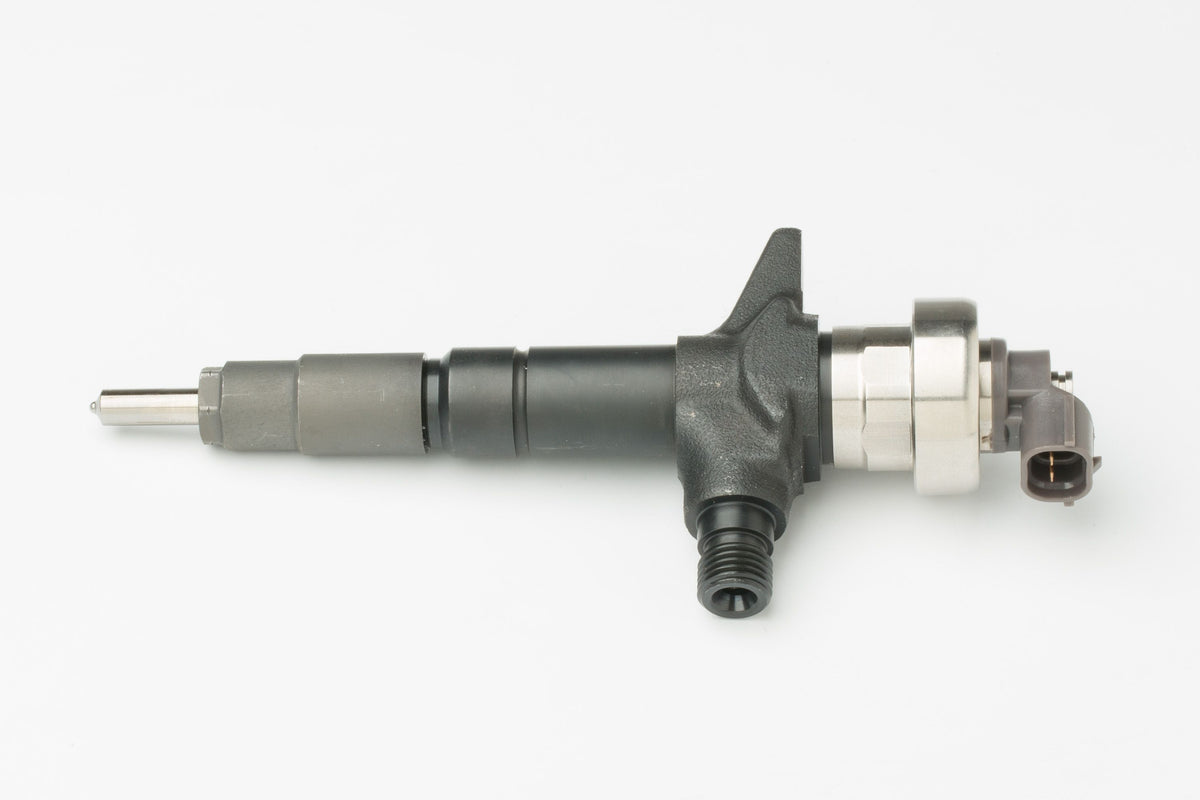 Denso Common Rail Diesel Injector DCRI106990
