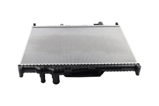 BOGAP Premium Radiator for engine cooling E4210102