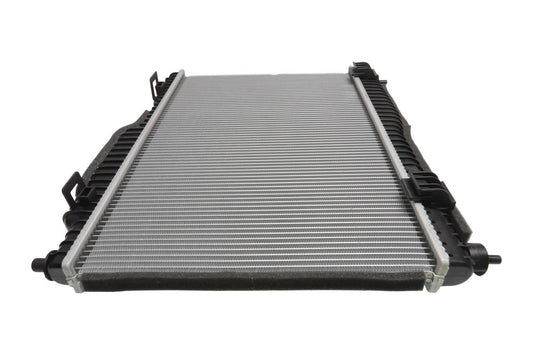 BOGAP Premium Radiator for engine cooling F4210100
