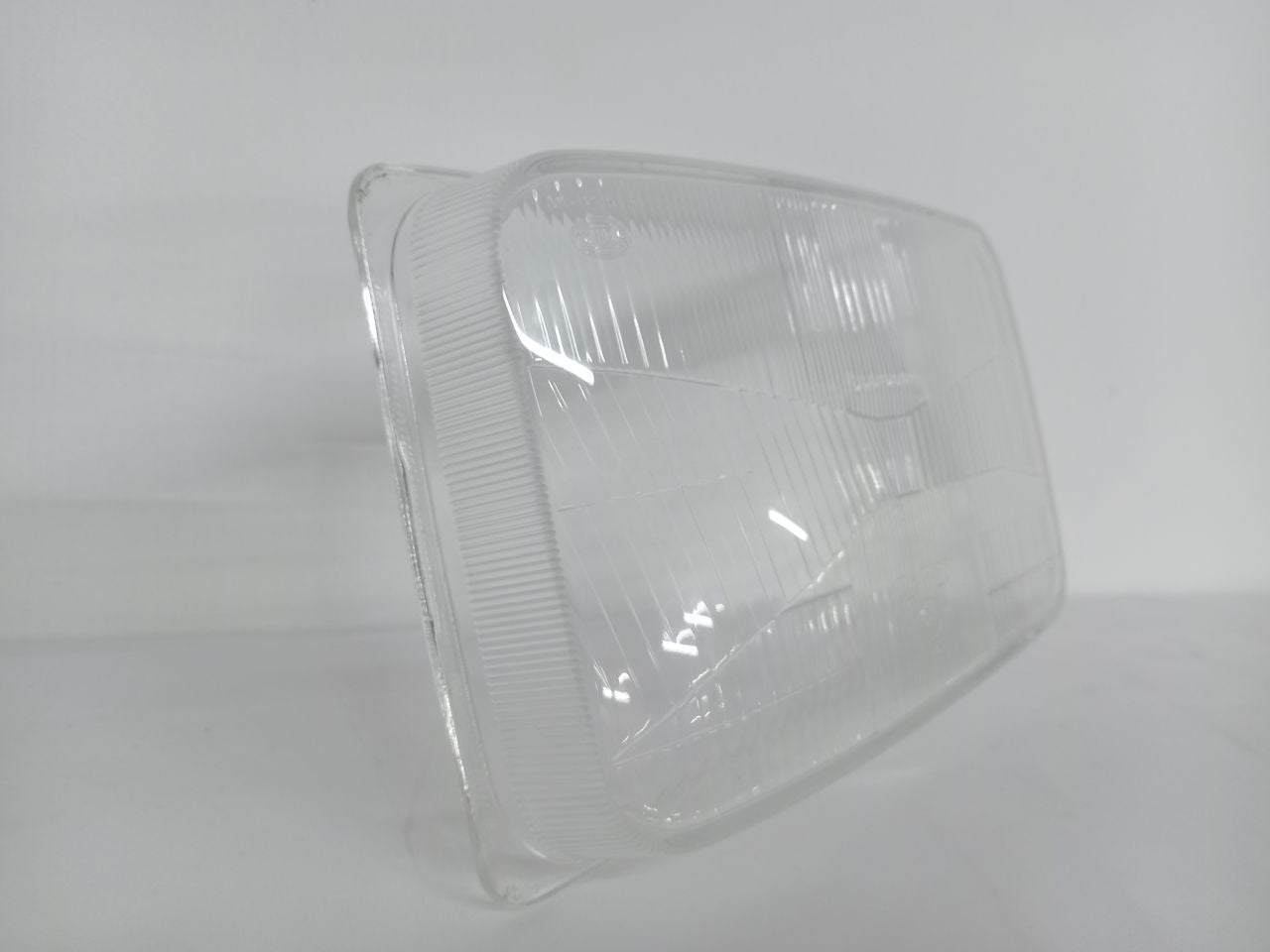 HELLA Diffusing Lens, headlight - 9ES147314-011