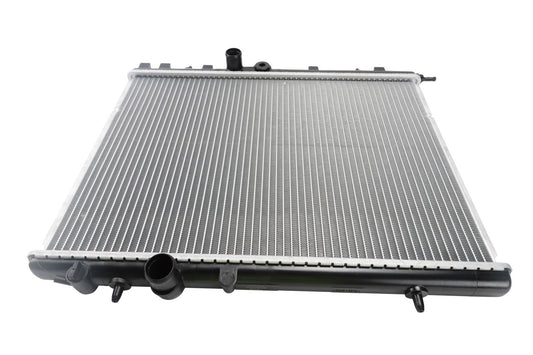 BOGAP Premium Radiator for engine cooling P4210101