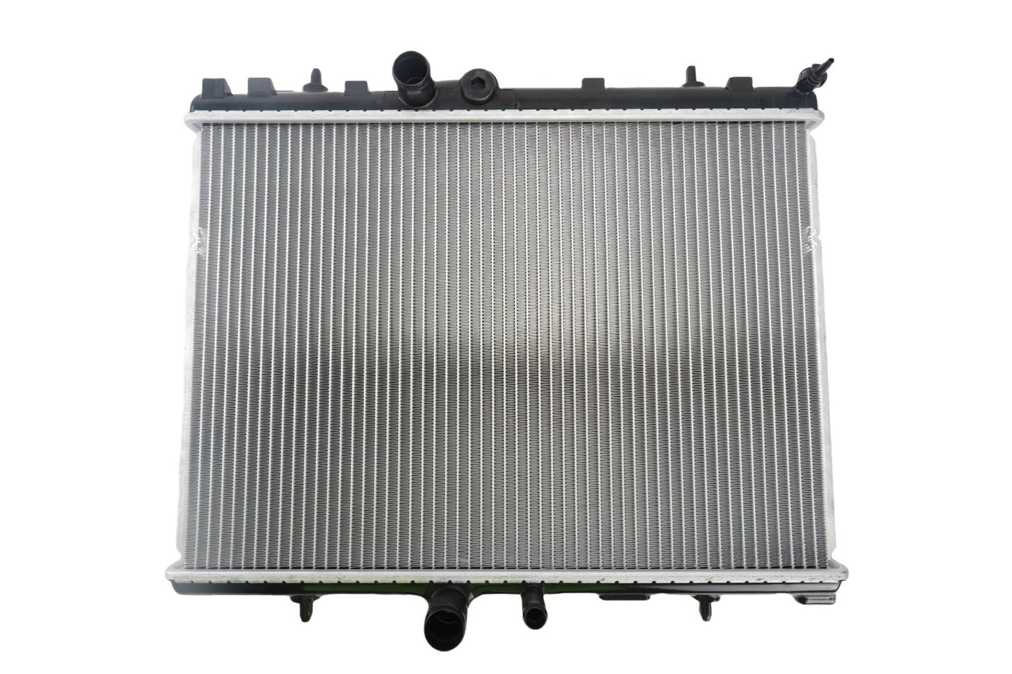 BOGAP Premium Radiator for engine cooling P4210172