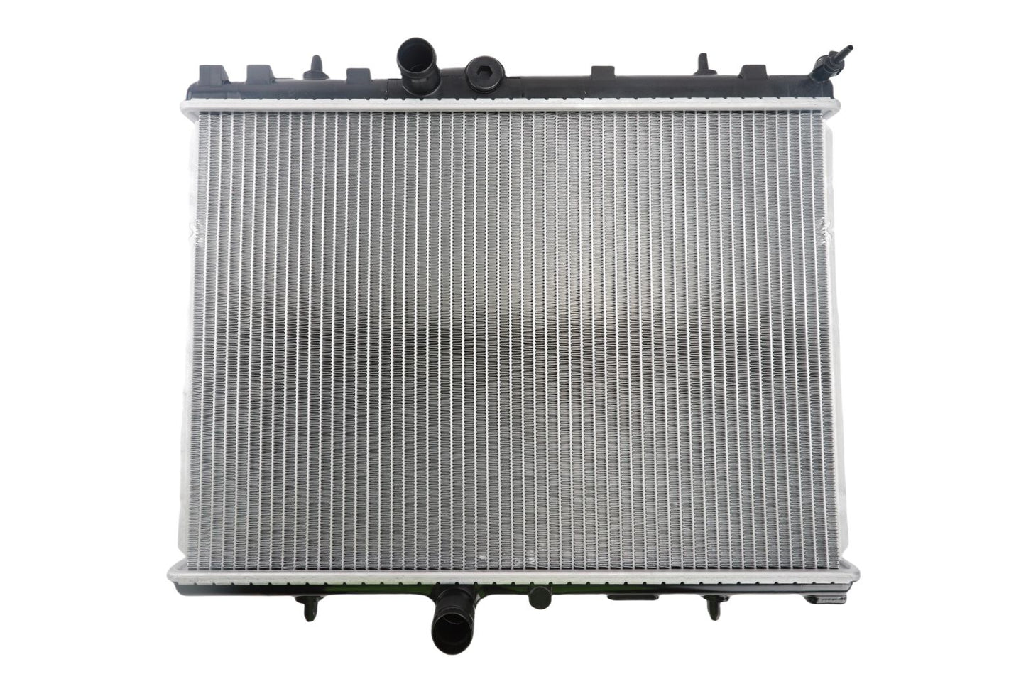 BOGAP Premium Radiator for engine cooling P4210173