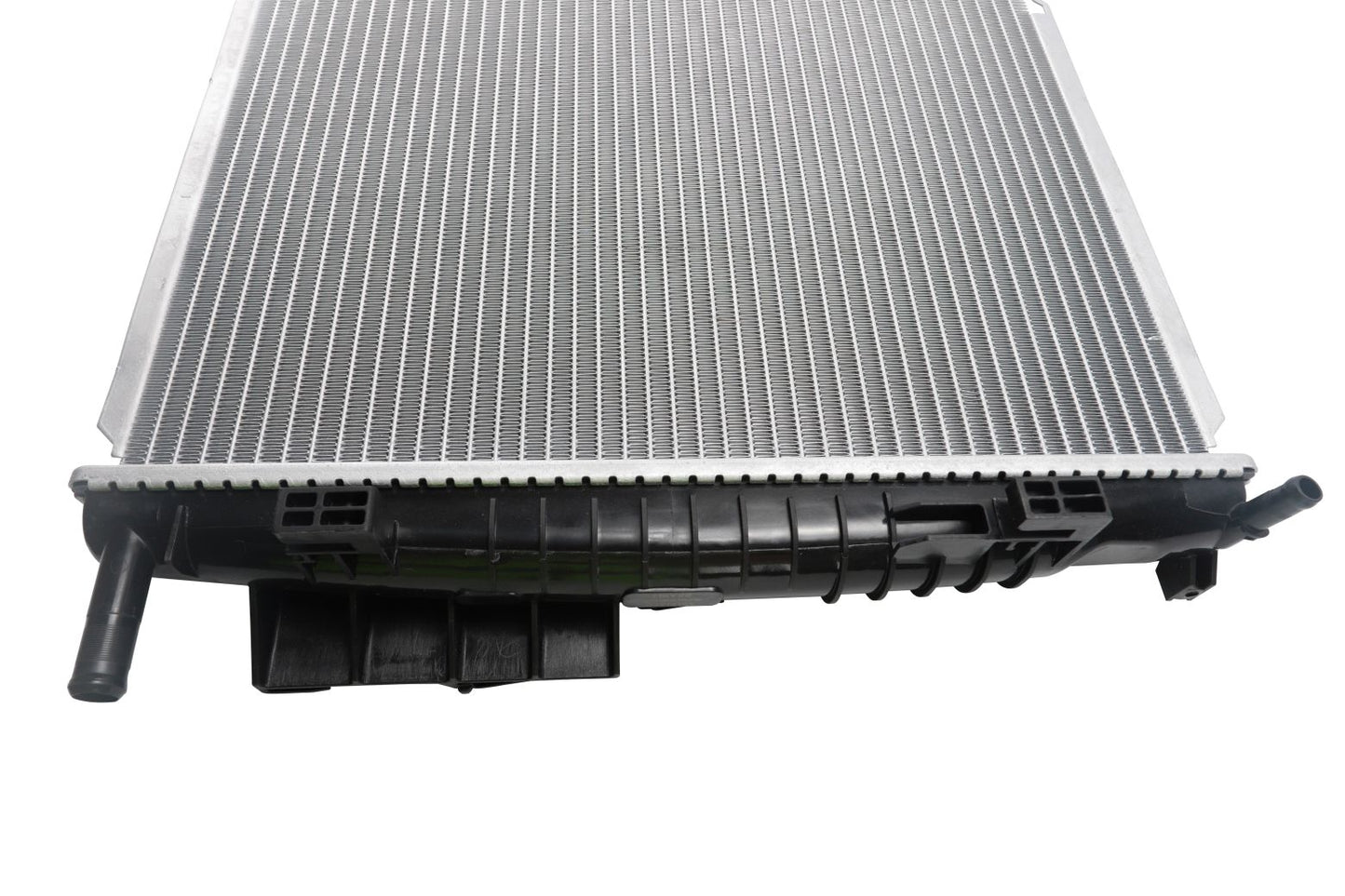 BOGAP Premium Radiator for engine cooling R4210184