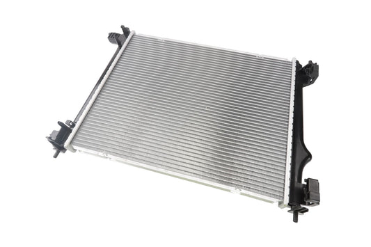 BOGAP Premium Radiator for engine cooling R4210201
