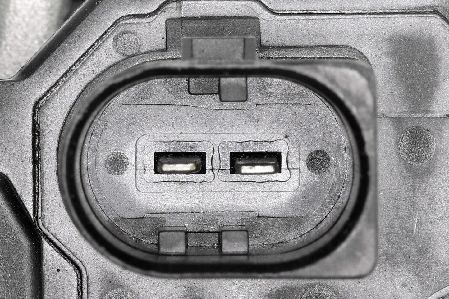 VEMO Alternator V10-13-41500