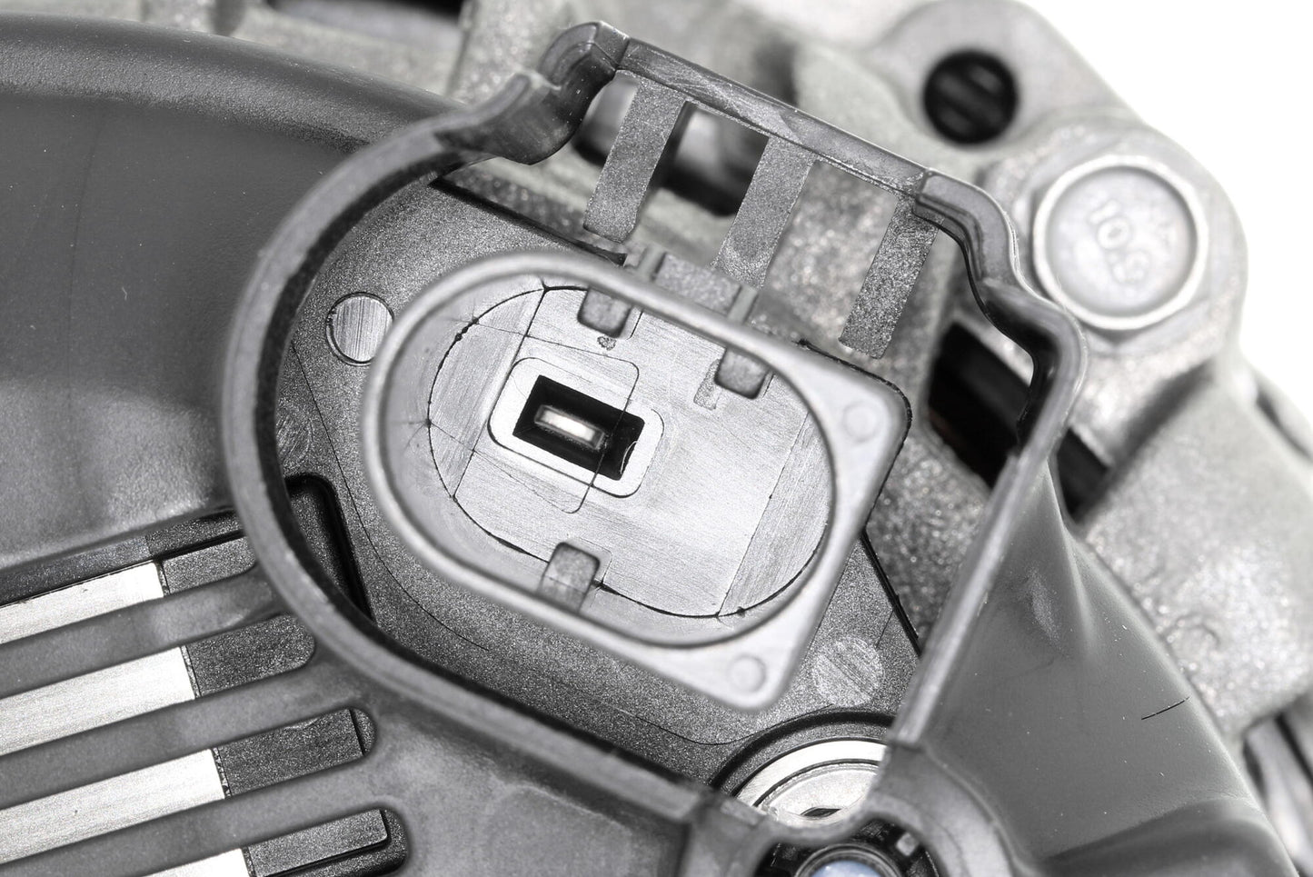 VEMO Alternator V10-13-50043