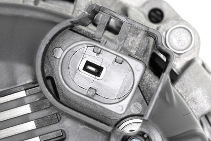 VEMO Alternator V10-13-50043