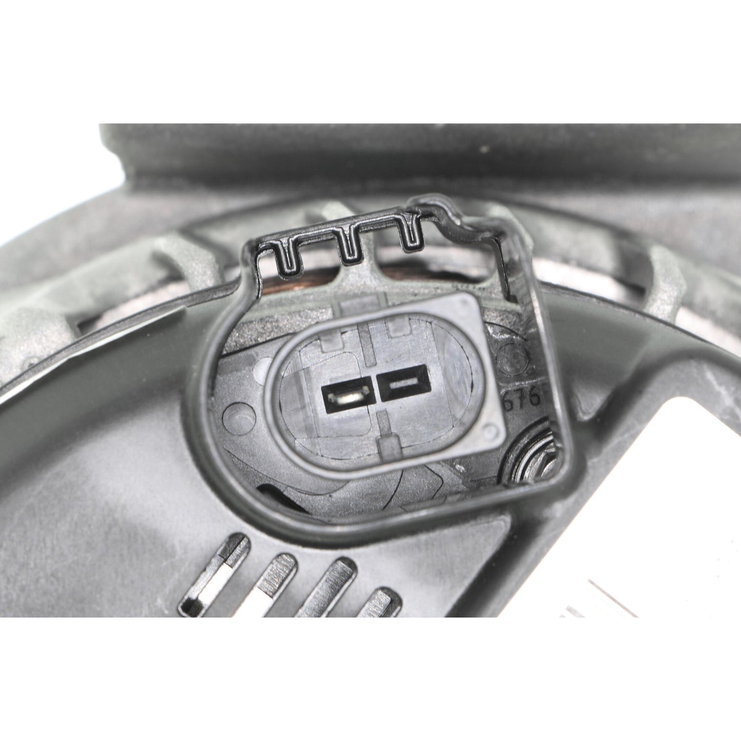 VEMO Alternator V10-13-50046