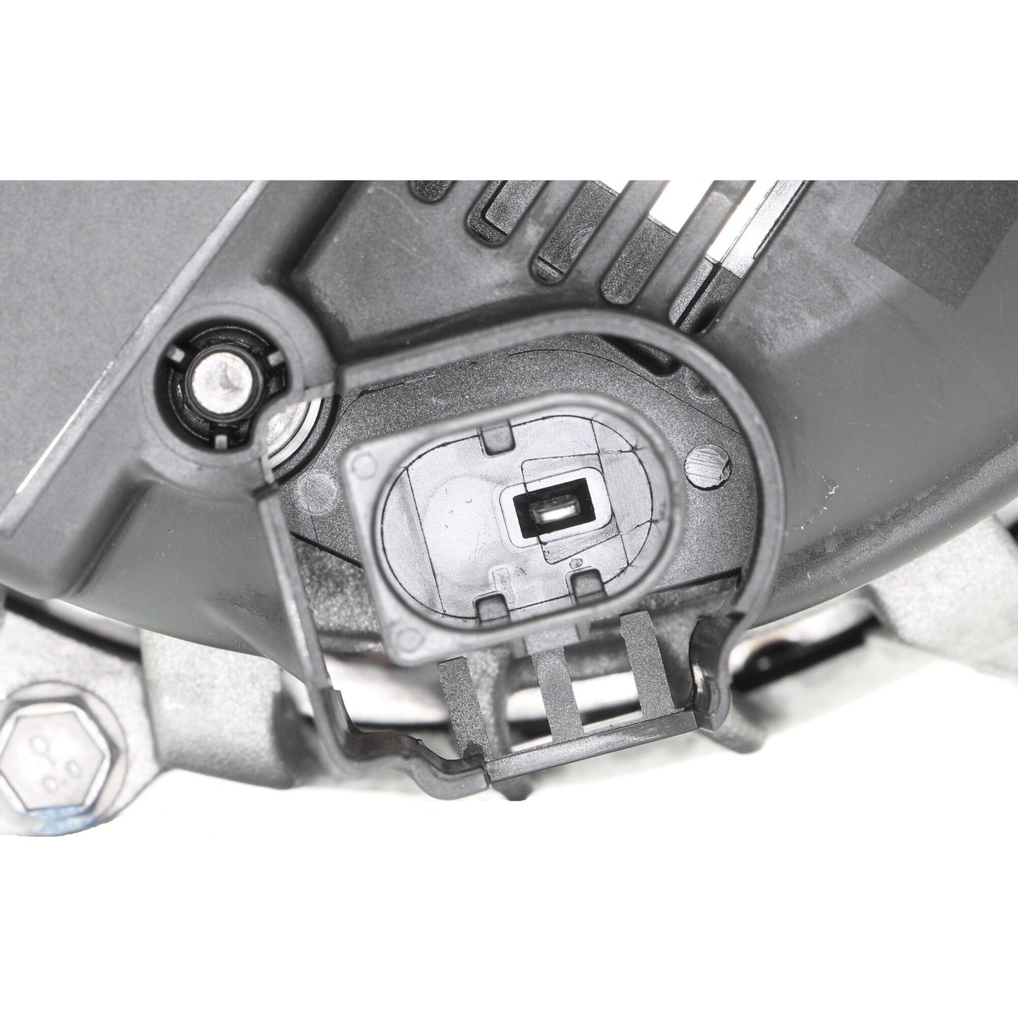 VEMO Alternator V10-13-50051