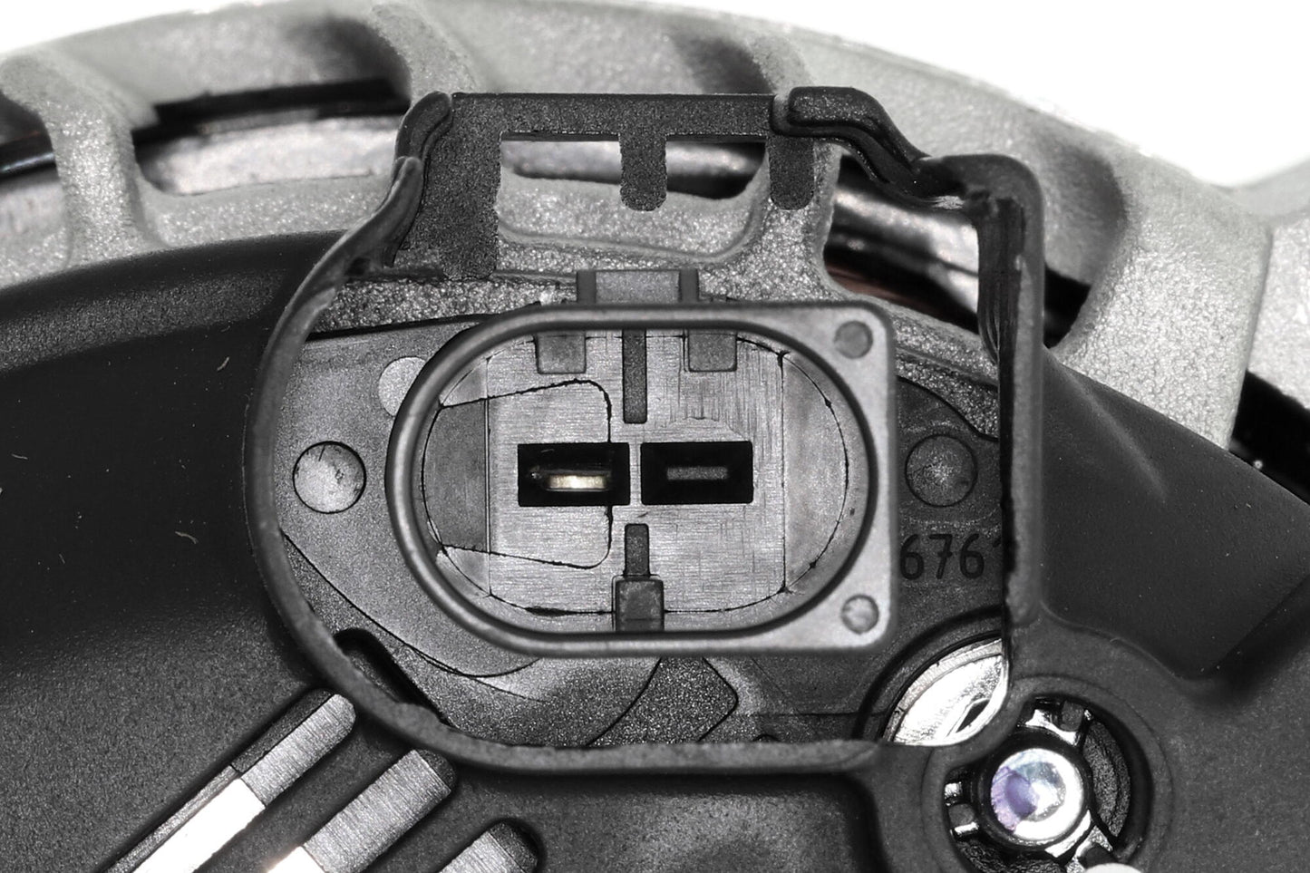 VEMO Alternator V10-13-50059