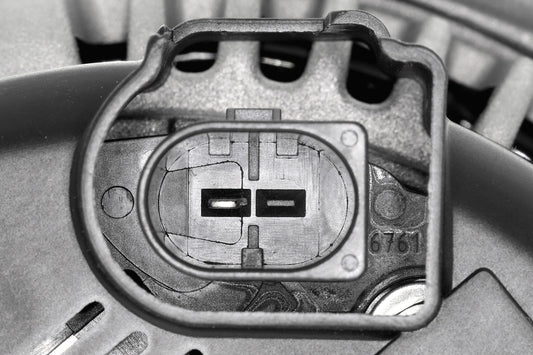 VEMO Alternator V10-13-90392