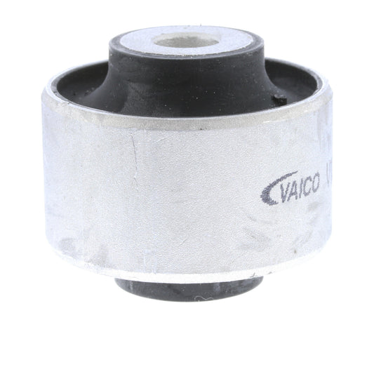 VAICO Mounting, control/trailing arm V10-3118