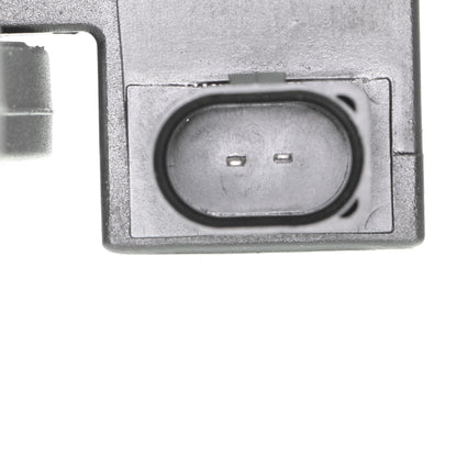 VAICO Water Pump, engine cooling V10-50065