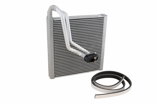 VEMO Evaporator, air conditioning V10-65-0024