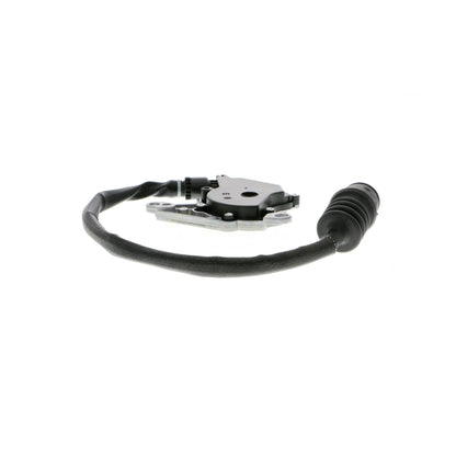 VEMO Switch, reverse light V10-73-0021