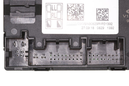 VEMO Control Unit, door actuation V10-73-0505