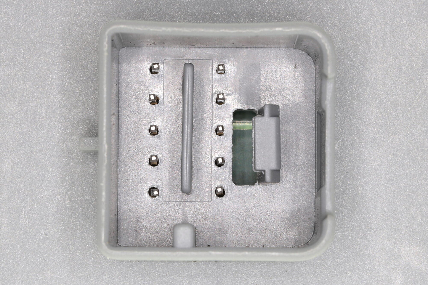 VEMO Switch, window regulator V10-73-0649