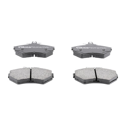 VAICO Brake Pad Set, disc brake V10-8136
