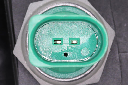 VEMO Oil filter module V15-60-6098