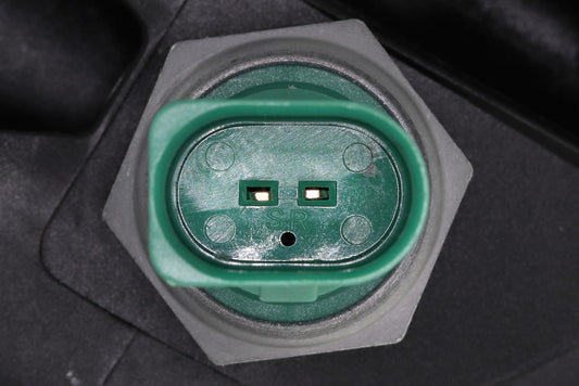 VEMO Oil filter module V15-60-6100