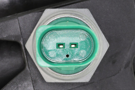 VEMO Oil filter module V15-60-6102