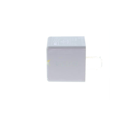 VEMO Relay, fuel pump V15-71-0038