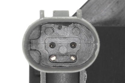 VAICO Expansion Tank, coolant V20-1570