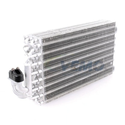 VEMO Evaporator, air conditioning V20-65-0001