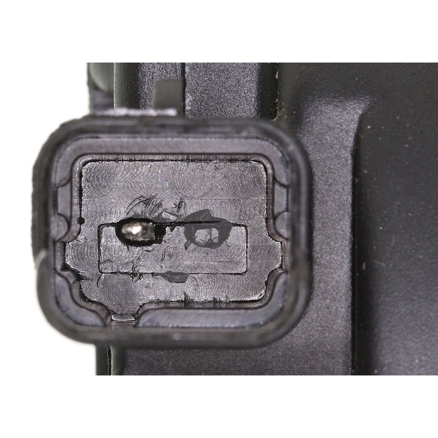 VEMO Alternator V22-13-50002